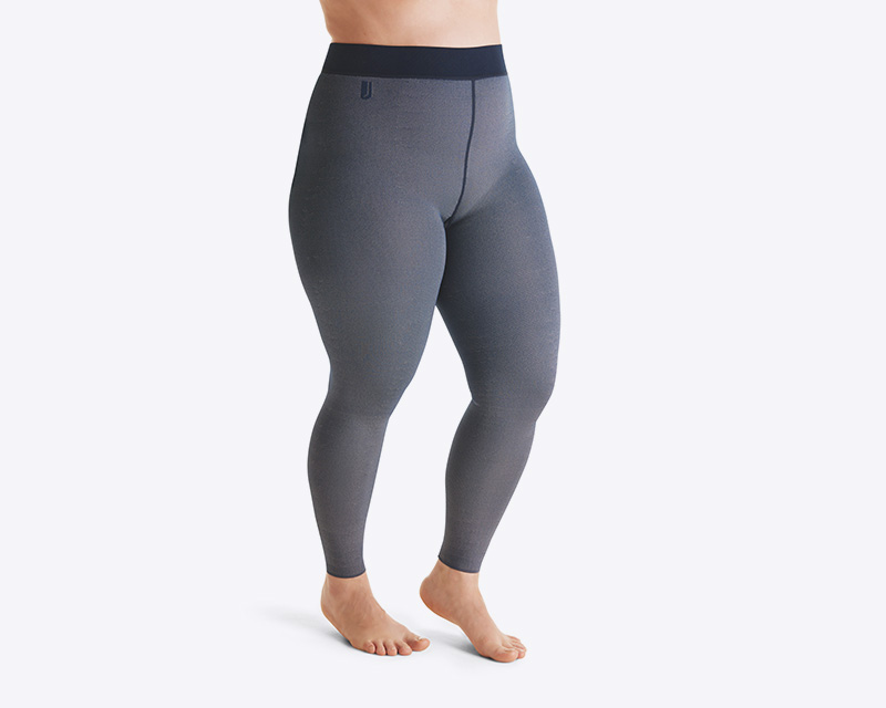 Person, die ein Kompressionsstrumpfhose von JOBST Confidence trägt. Person, die ein Kompressionsstrumpfhose von JOBST Confidence trägt.
